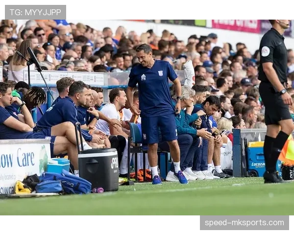 布莱克本中游稳定