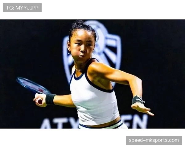 袁悦打完比赛直接拎爱马仕去吃路边摊？